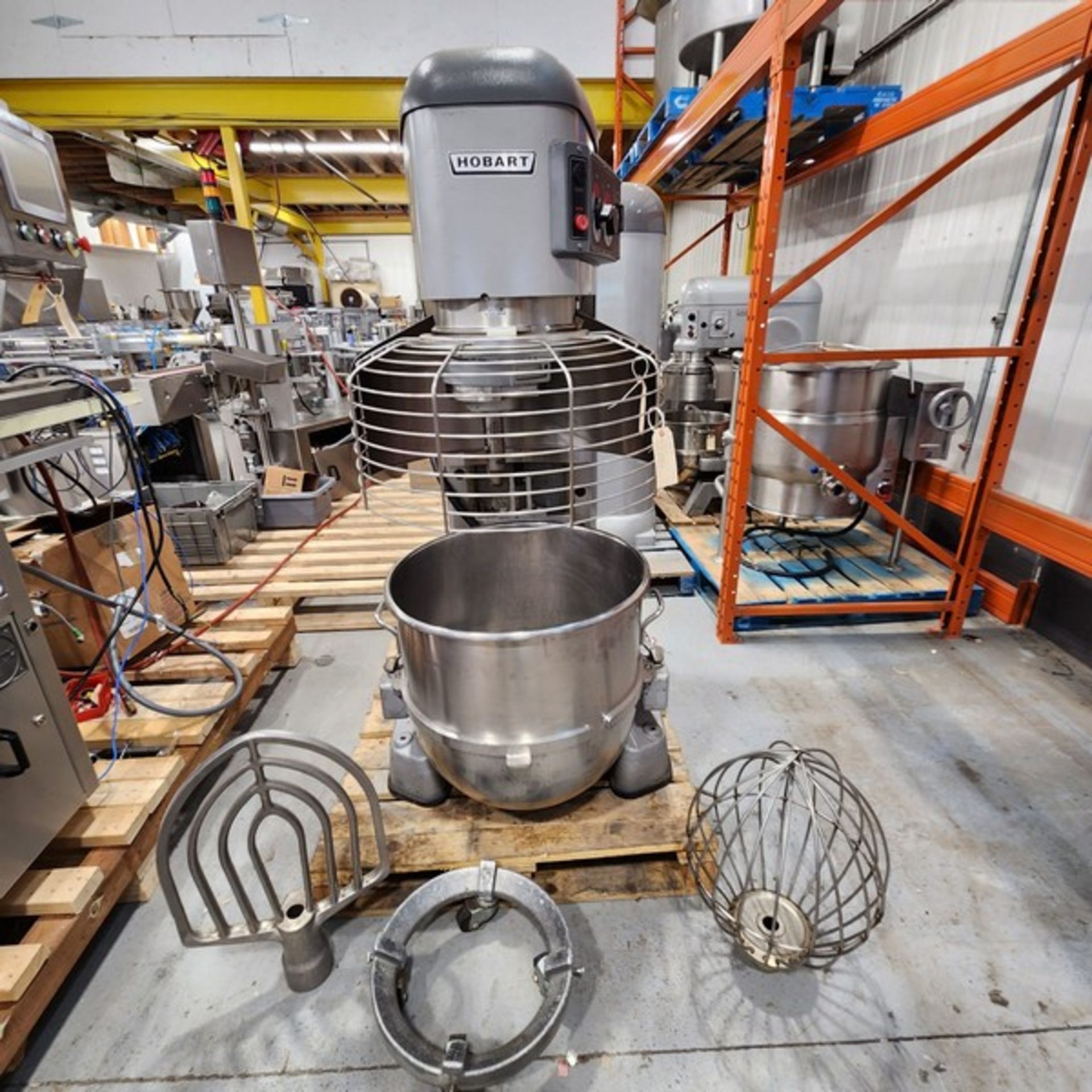 Hobart Mixer Model Legacy HL 1400N Serial Number 31-1464-783 with Bowl 140 pint. Flat aluminium - Image 4 of 5