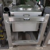 Tote Containers & Systems Ltd. Sanitary Stainless Steel Tote. 75gal, 284lit, 10 sf. 32'' x 32'' x