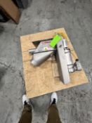 FLEXICON AUGER CONVEYOR DRIVE, FILL/PASS VALVE, 1 HP WEG S/S WASHDOWN HYDRODUTY MOTRO, 1425 RPM,