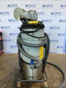 NILFISK VHS110 INDUSTRIAL VACUUM CLEANER
