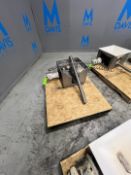 ACCU-RATE VOLUMETRIC FEEDER, S/N 42864-01E-612, 1/4 HP MOTOR, 1750 RPM