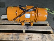 CARMAN INDUSTRIES, INC. BIN VIBRATOR MODEL CD9-2810,