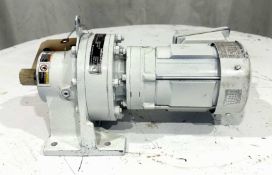 0.25 HP SUMITOMO DRIVE MODEL # CNHMS02-6105DAYA-289 INLINE GEAR MOTOR REDUCER