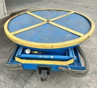 BISHAMON PORTABLE EZ LOADER MODEL EZ-30 LIFT/TURN TABLE