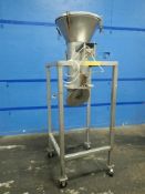 Vac-U-Max hopper loader