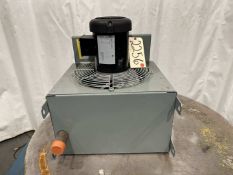 ARMSTRONG-HUNT INC. HEATER MODEL AQ-121-HS-T23 W/THERMOSTAT(UNUSED) MODEL: AQ-121-HS-T23 W/TSTAT