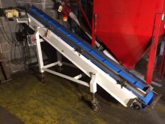 12 “ wide x 10 foot long Smalley Portable inclined cleated belt conveyor