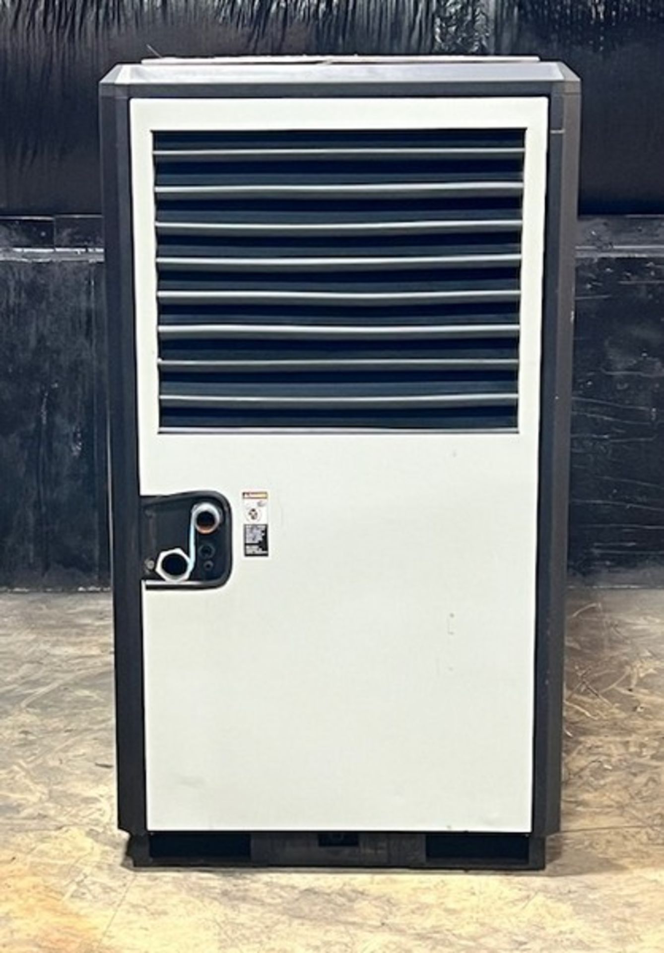 Sullair 50 hp Air Compressor, Model 3709V/A, S/N 2009011200033, Year 2008, Air Pressure Rated Max - Image 13 of 15