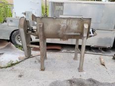 Aprox 12 Cu Ft Double Ribbon Blender, Stainless Steel, Center Bottom Discharge with Lids, Chain