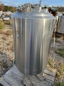 Used Approximately 25 Gallon (100 Liter) Stainless Steel Vertical Tank Manufacturer: Martin Petersen