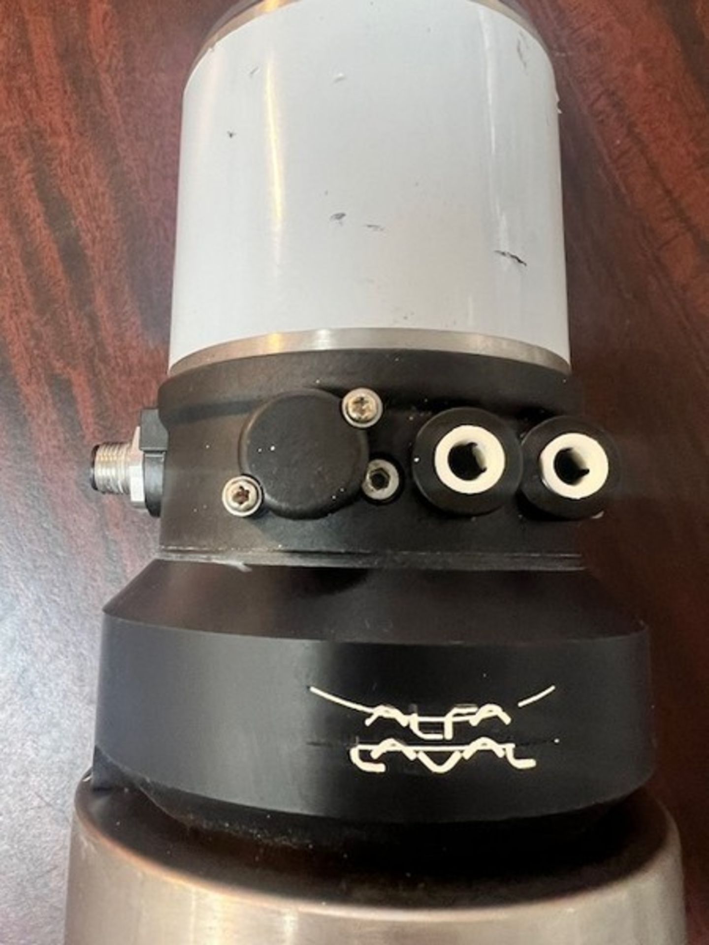 Alfa Laval 2.5" Type Unique 7000 Stop Air Valve, S/N 21531312423 with Stainless Stem (Loading Fee $ - Image 5 of 7