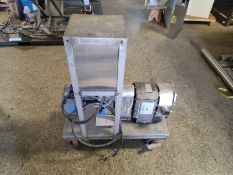 3HP POSITIVE DISPLACEMENT PUMP MODEL: UNKNOWN (Loading Fee $25) (Located Belle Glade, FL)