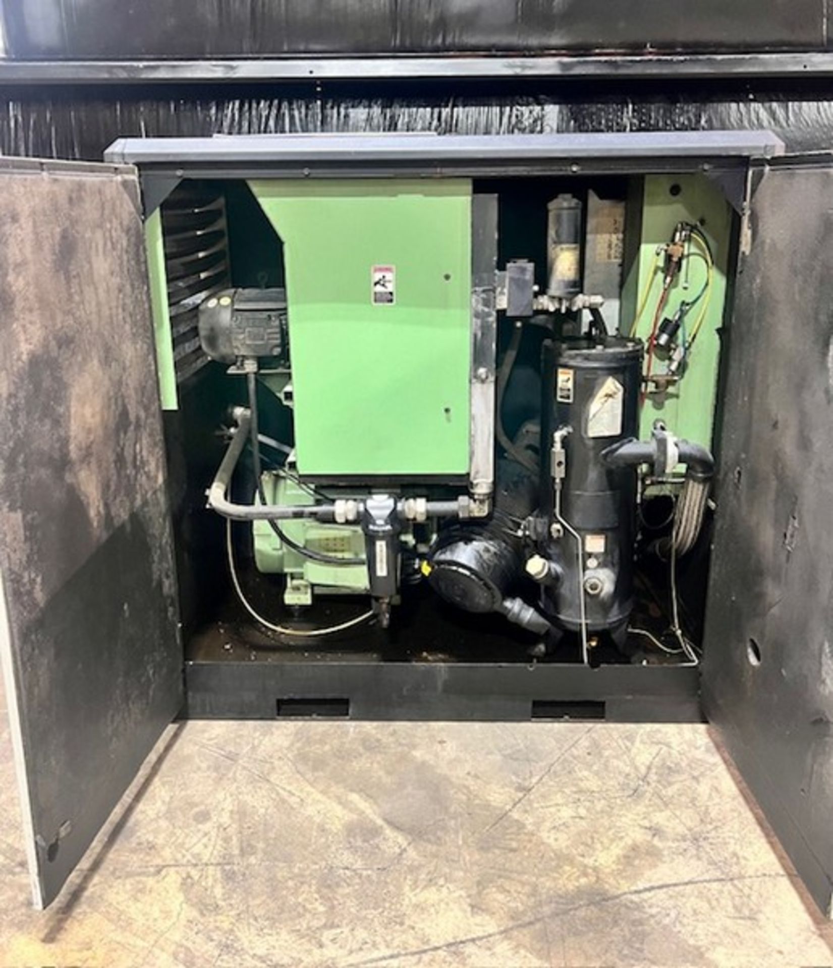 Sullair 50 hp Air Compressor, Model 3709V/A, S/N 2009011200033, Year 2008, Air Pressure Rated Max - Image 2 of 15