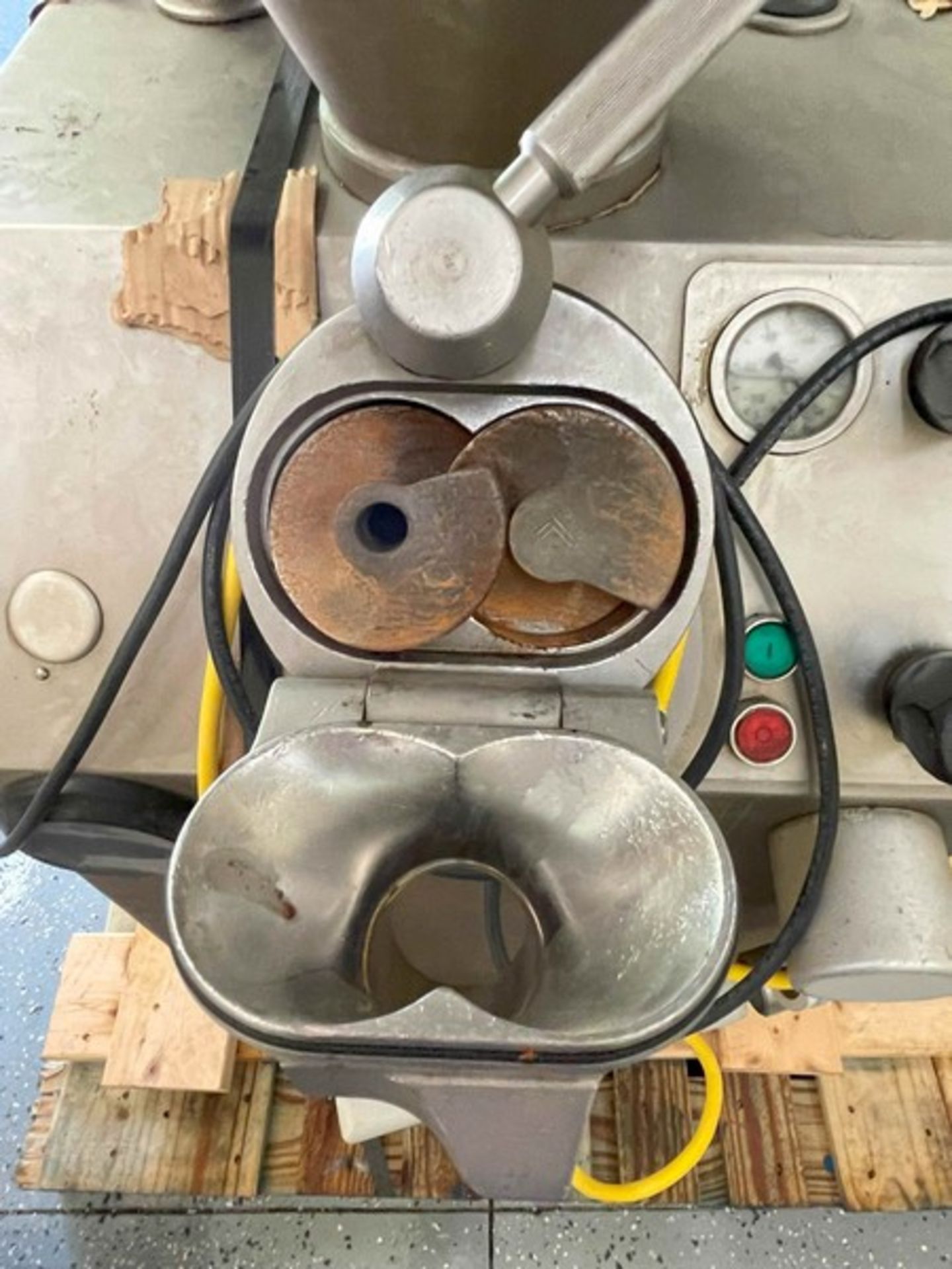 Vemag Robot 500 (Note: Not In Running Condition) (Loading Fee $200) (Located Cartersvillle, GA) - Image 6 of 8