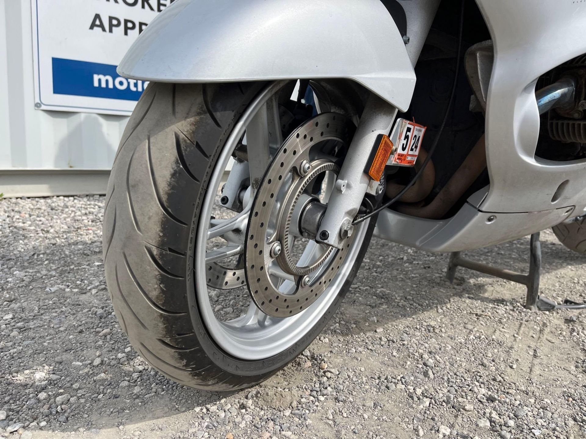 2004 BMW R 1150 RT Motorcycle - Image 11 of 12