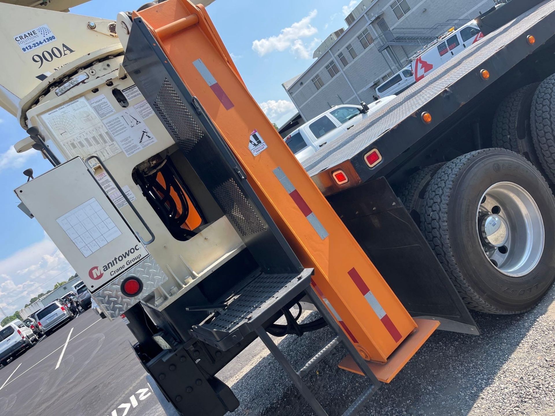 2008 Peterbilt 365 National 900A 26-Ton T/A Crane Truck - Image 21 of 35