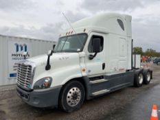 2016 Freightliner Cascadia Sleeper T/A Road Tractor