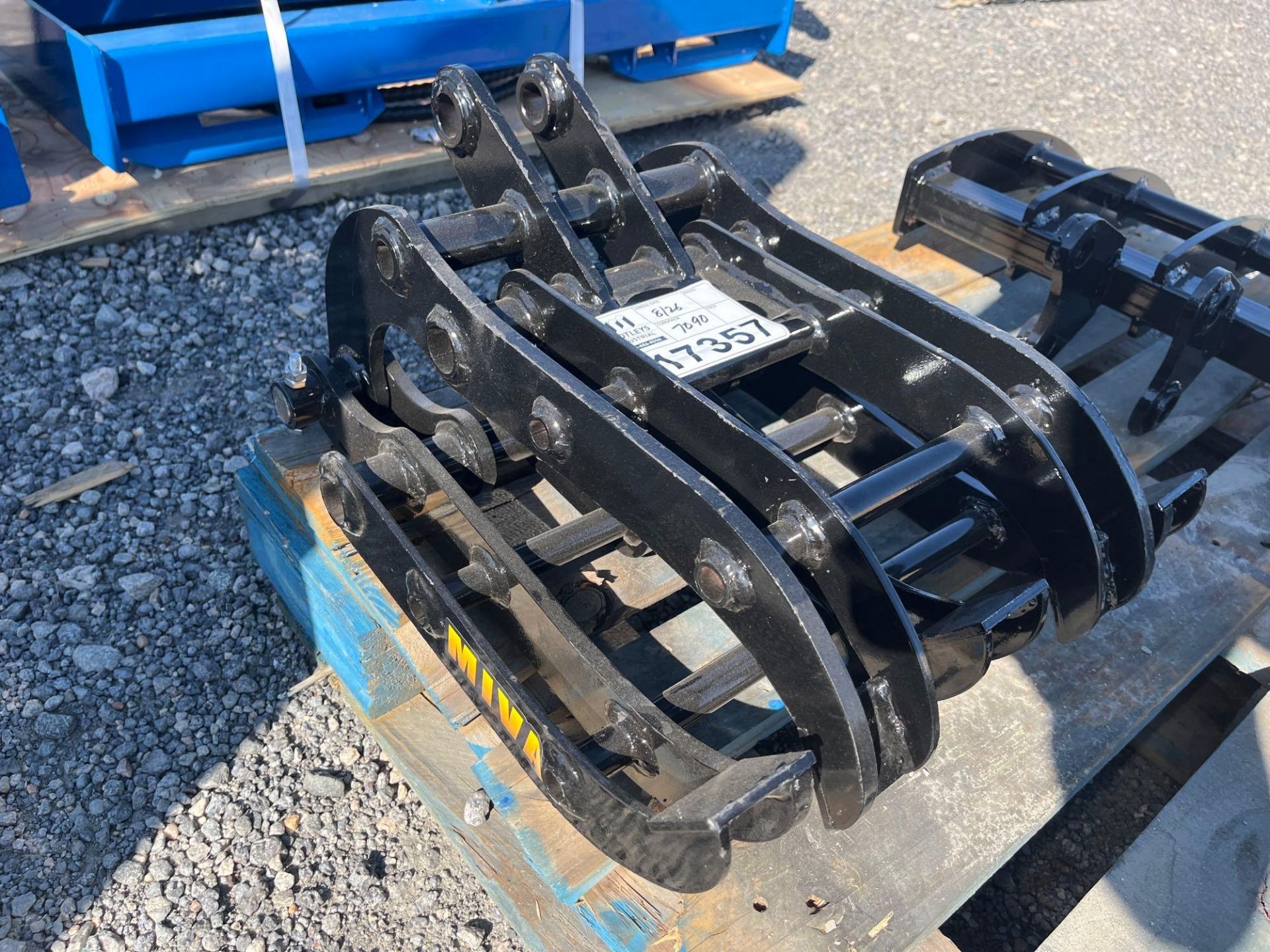 2024 MIVA Excavator Grapple - Image 4 of 4