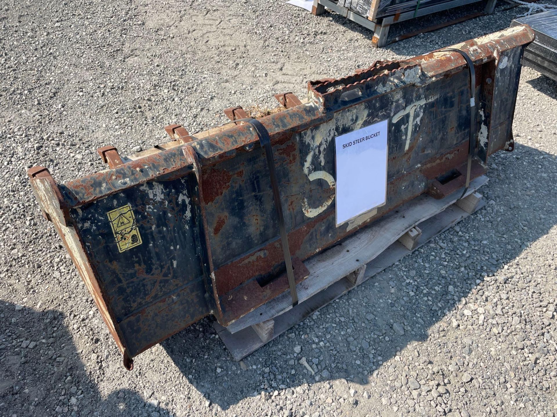 66" Skid Steer Bucket - Image 4 of 4
