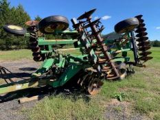 John Deere 637 21' Finishing Disk