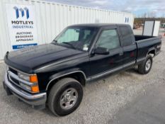 1996 Chevrolet Cheyenne 4WD Pickup Truck