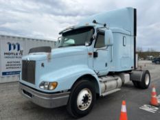 2005 International 9200i Sleeper S/A Road Tractor