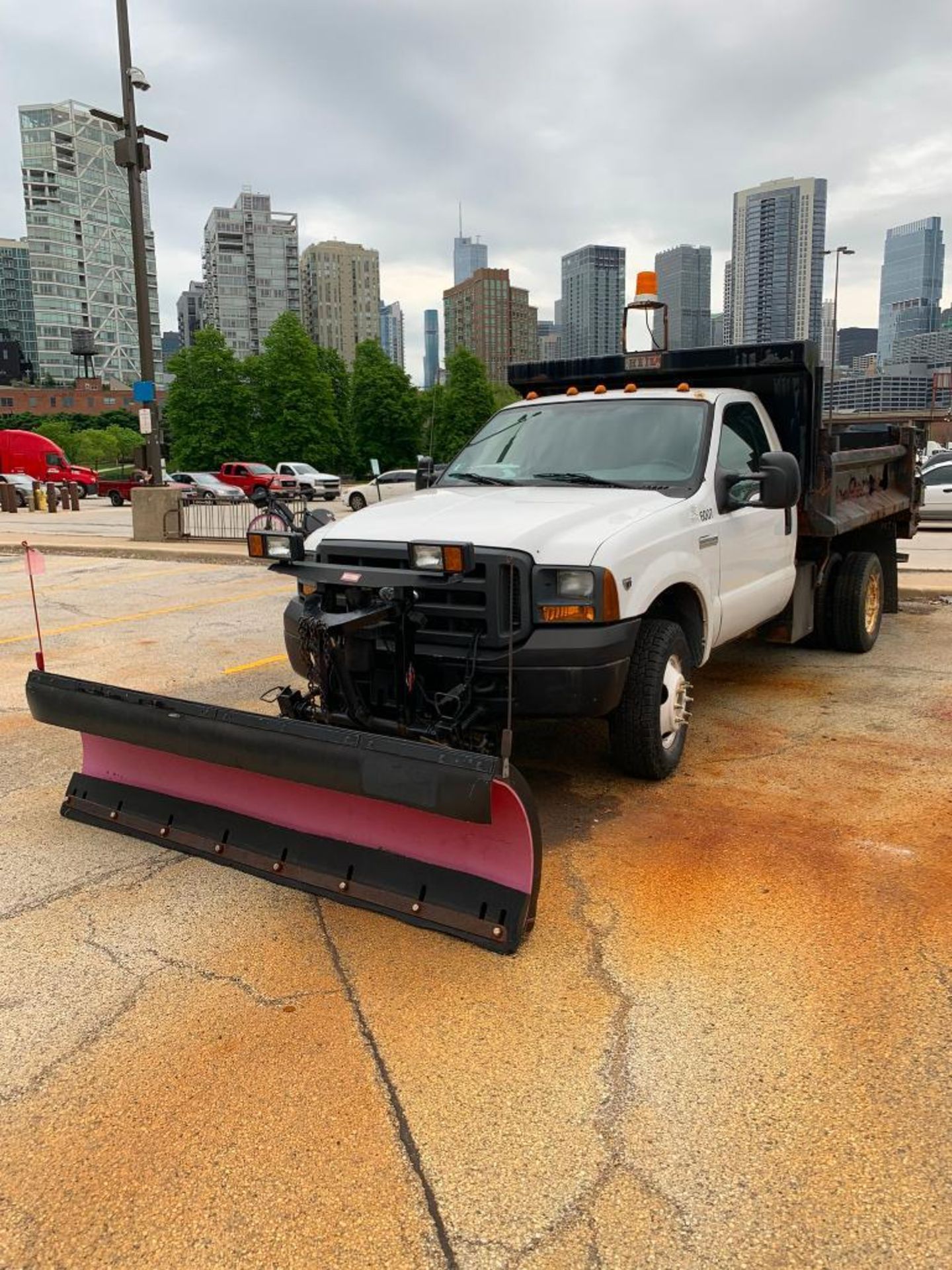 2005 Ford F-250 XL Super Duty Pick-Up Truck, Triton V-10 Engine, Automatic Transmission, 4-Wheel Dri - Image 3 of 14