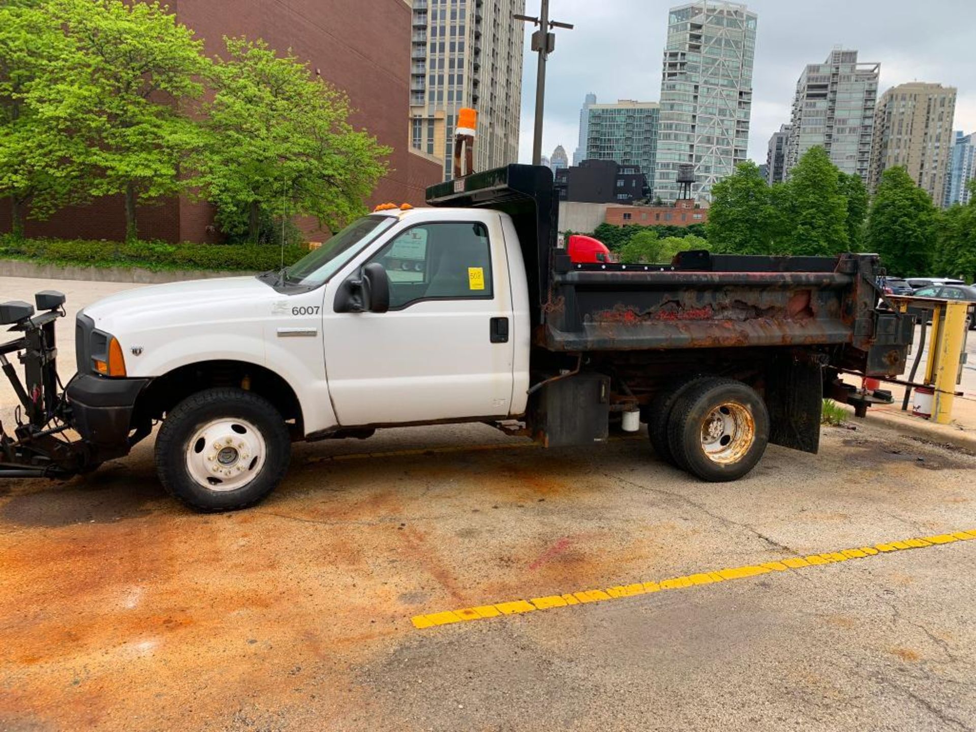 2005 Ford F-250 XL Super Duty Pick-Up Truck, Triton V-10 Engine, Automatic Transmission, 4-Wheel Dri - Image 4 of 14