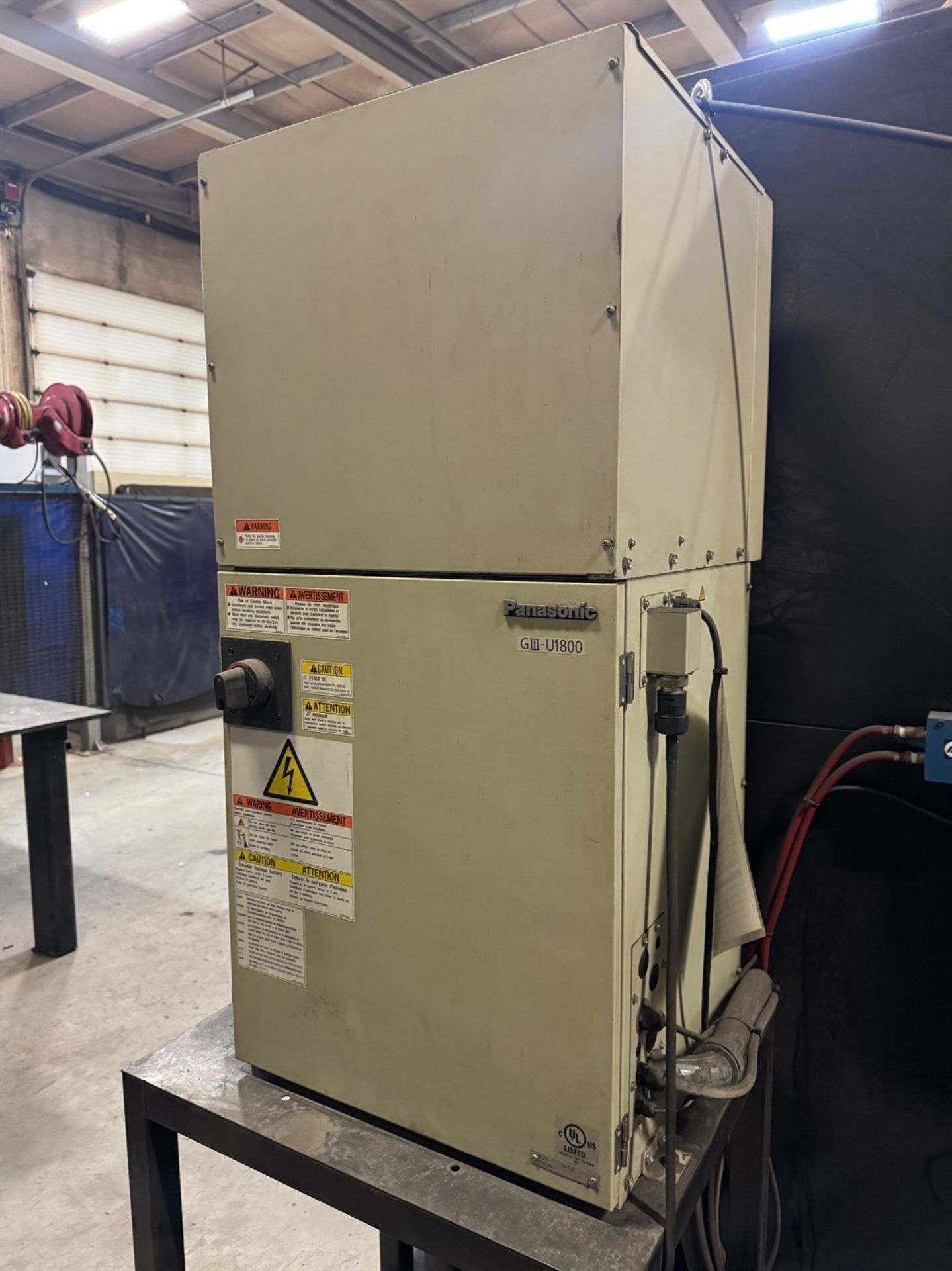 PERFORMARC Robotic Welding Cell, w/ 2014 PANASONIC YA-1 6-Axis Robot, 8 Kg Payload, PANASONIC YA- - Image 11 of 15
