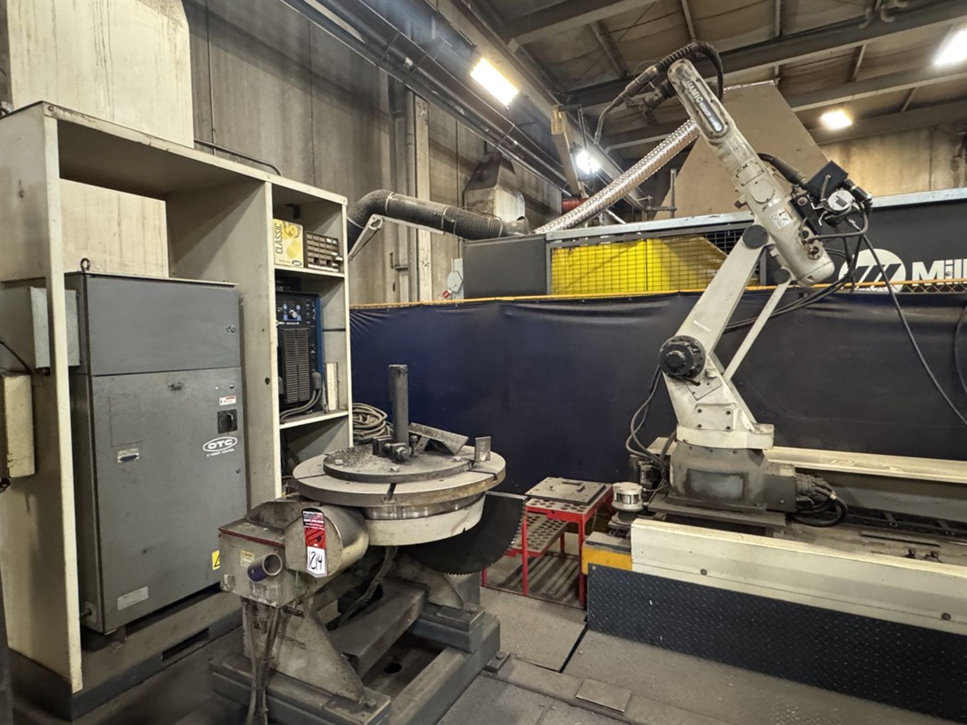 OTC DAIHEN Robotic Welding Cell, w/ DAIHEN DR-2300 Robot, 6-Axis, DAIHEN RP2T-500-4-8 Positioner,