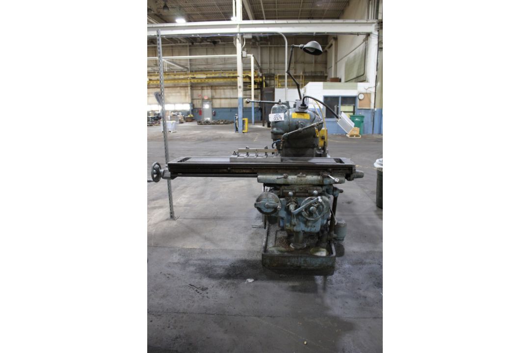 Milwaukee Model H Horizontal Mill No3 - Image 1 of 12