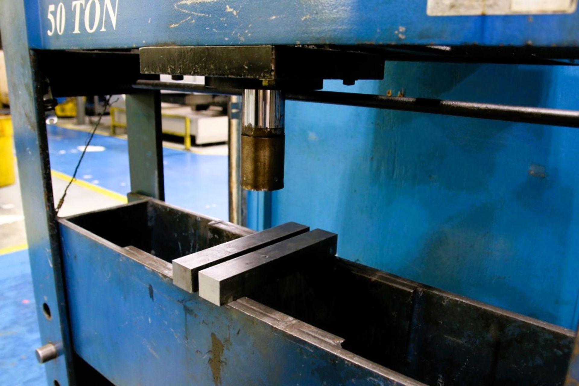 Press Master Model 50T-E/H 50-Ton H-Frame Press - Image 5 of 6