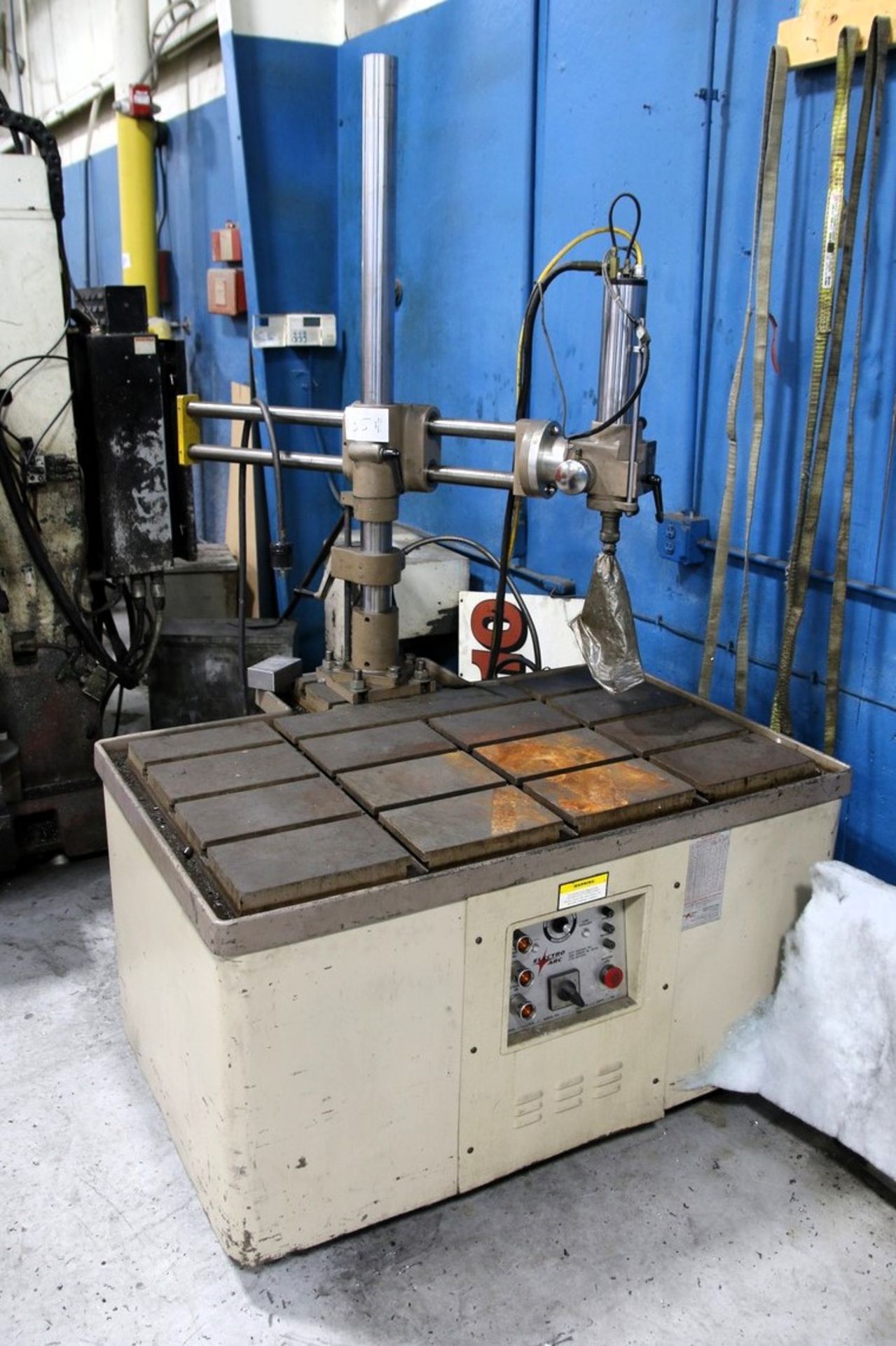 Electro Arc Model HK6V0 AC Tap Disintigrator