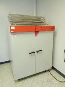 Binder FP720UL (9010-0268) FED Series Stainless Steel Drying and Heating Oven