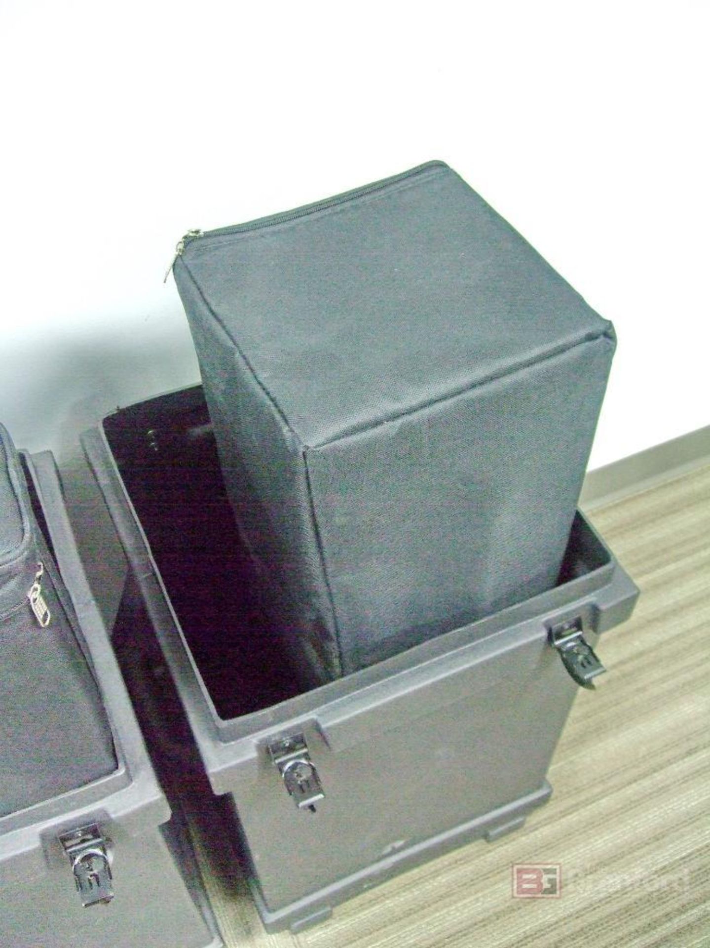 (2) Tradeshow Booths w/ Travel Cases - Image 5 of 5