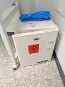 Summit Mini Freezer w/ Cryogen Safety Gloves (LG)