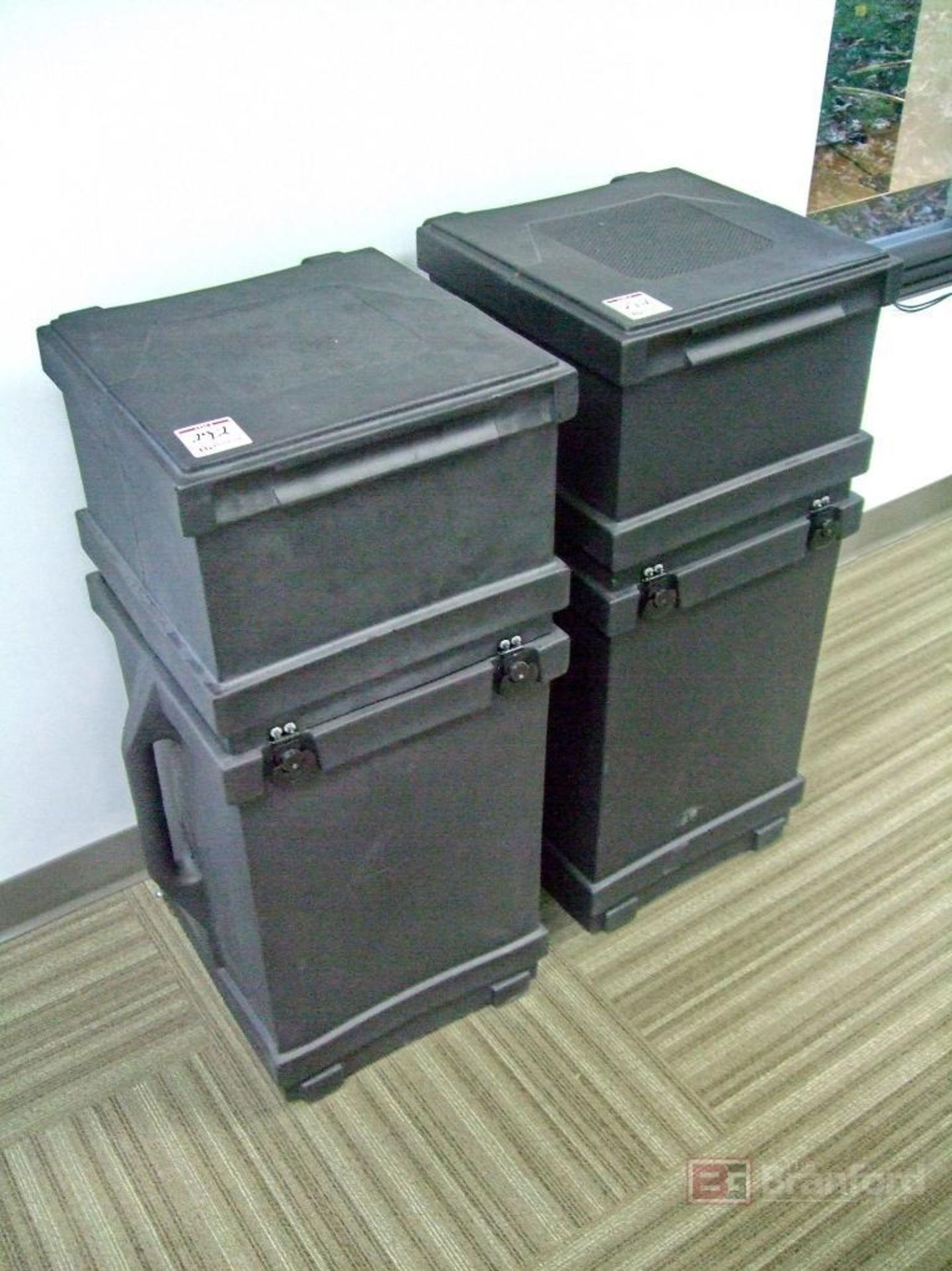 (2) Tradeshow Booths w/ Travel Cases - Image 2 of 5