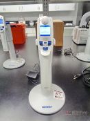 Eppendorf E3 Repeater Electronic Multi-Dispenser Pipette w/ Stand