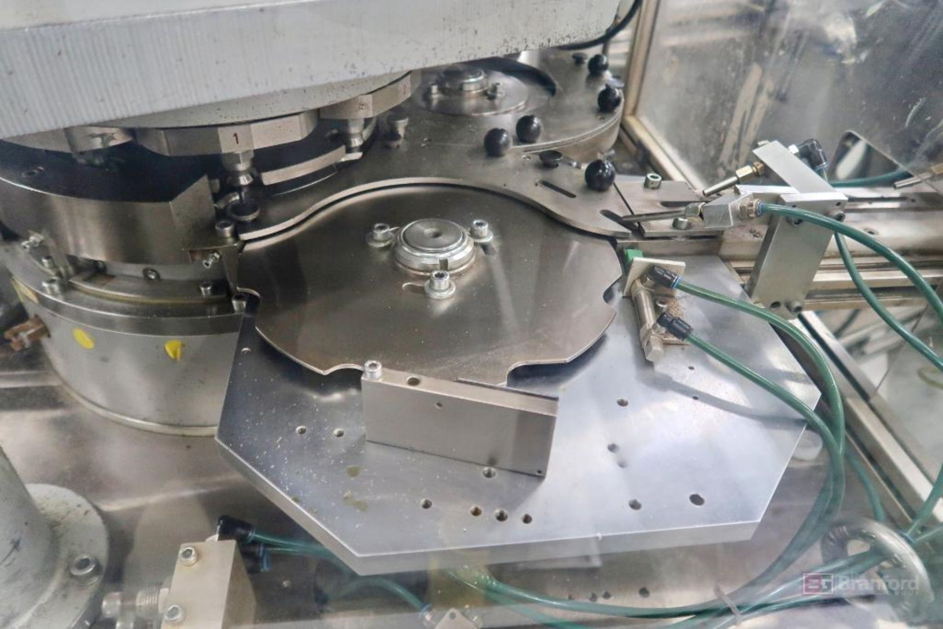 Plastic Bottle Cap Finishing System - Image 25 of 35