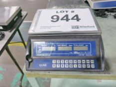Uline Model JCE-30K 60 Lb Cap. Digital Counting Scale