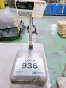 AND Model HV-60KGV Benchtop Platform Scale