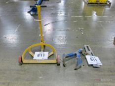 Pallet Puller, Bobs 50-Gallon Drum Cart