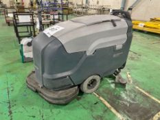 Advanced Model SC-901 Floor Scrubber