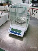 Mettler Digital Lab Scale