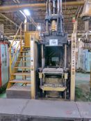 Sanyu Model STI-2.0-220VG3 2l Vertical Rubber Injection Mold Machine