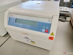 Thermo Sorvall ST8 Centrifuge