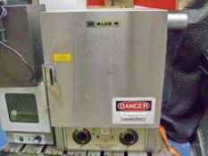 Blue M OV-510A-2 1600W Stabil-Therm Gravity Lab Oven