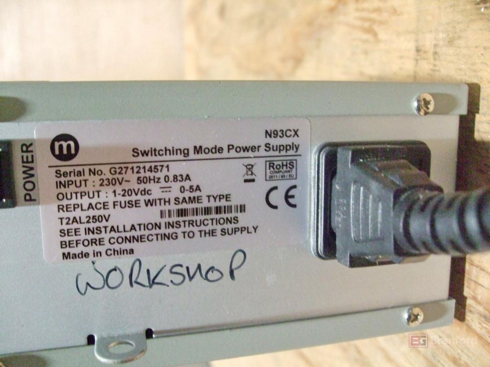 Maplin N93CX Regulated Switching Mode Bench Power Supply - Image 4 of 4