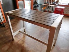 Bar Table
