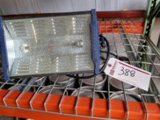 American DJ Strobe Light